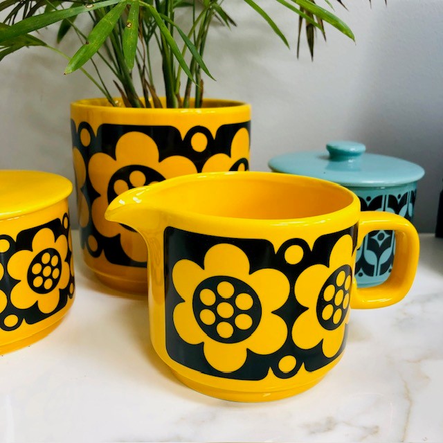 Magpie x Hornsea Jug Yellow Geo Flower - ad&i