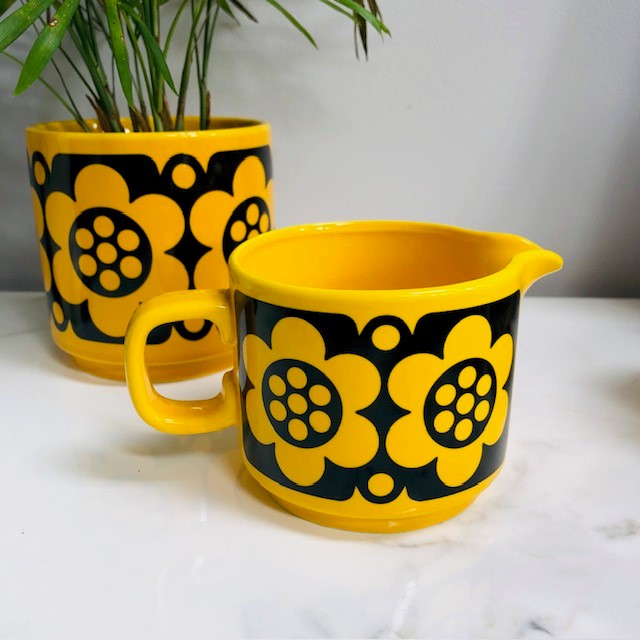 Magpie x Hornsea Jug Yellow Geo Flower - ad&i