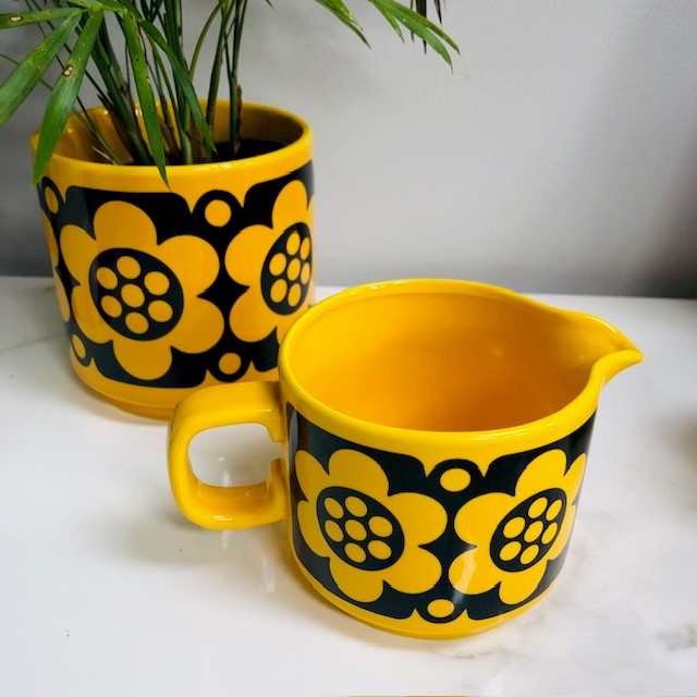 Magpie x Hornsea Jug Yellow Geo Flower - ad&i