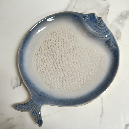 Blue and White Ceramic Round Fish Dish