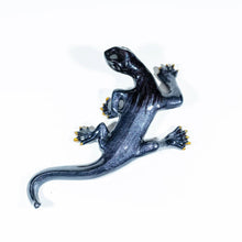 Load image into Gallery viewer, Brushed Black Gecko Ornaments - ad&amp;i