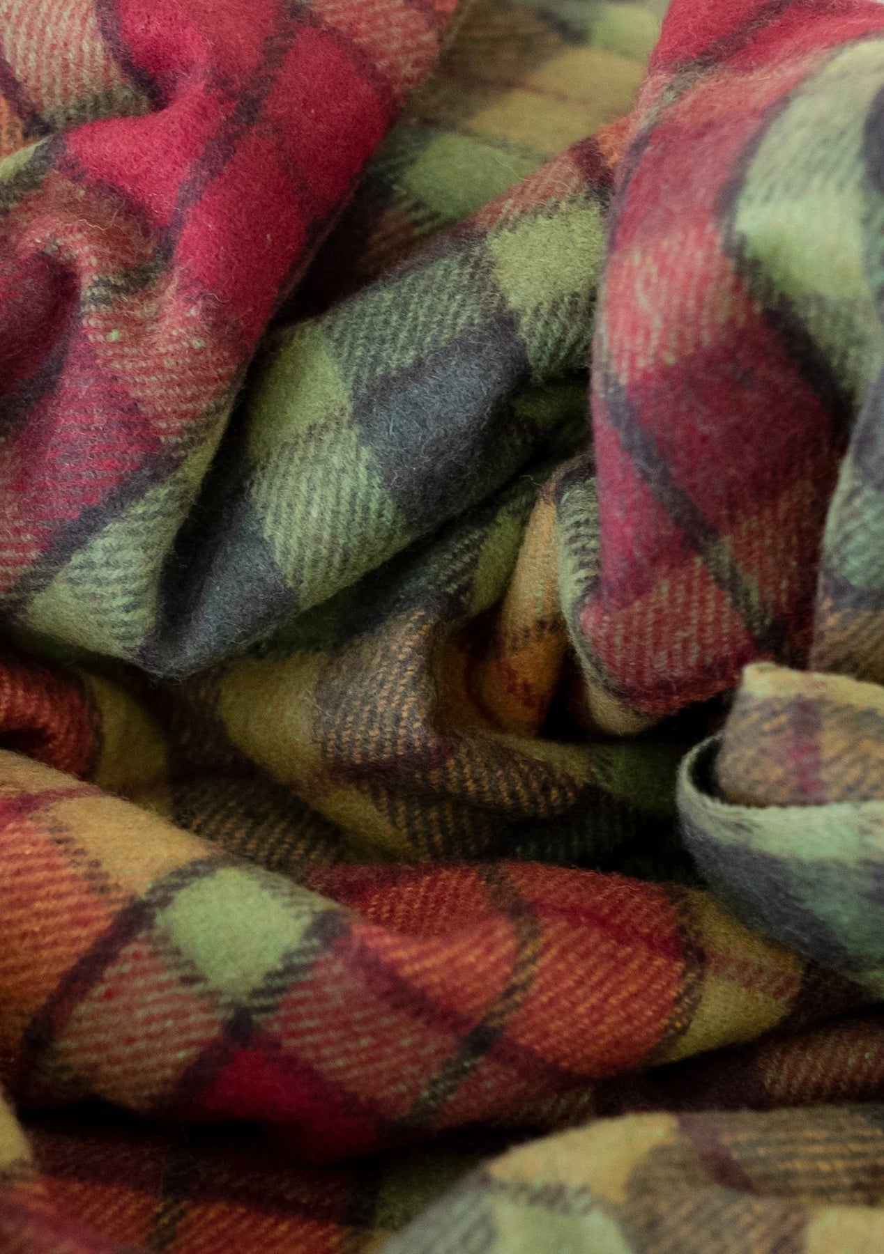 Buchanan Autumn Tartan Recycled Wool Blanket - ad&i