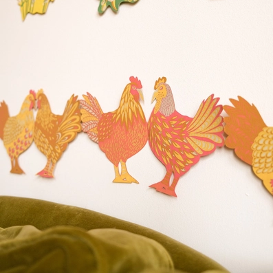 Chickens Concertina Garland