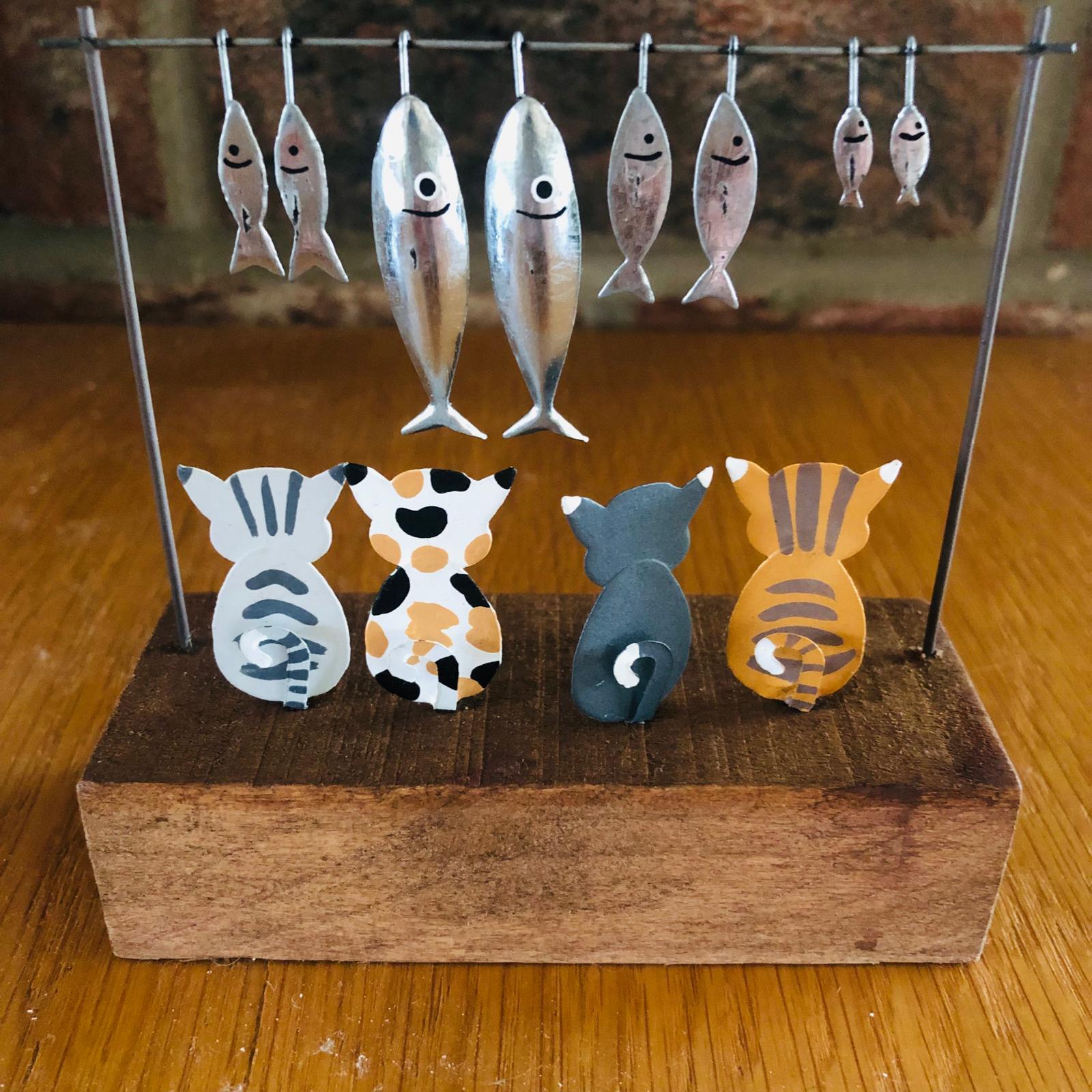 ‘Choices Choices!’ Cats Metal Decoration on Plinth - ad&i