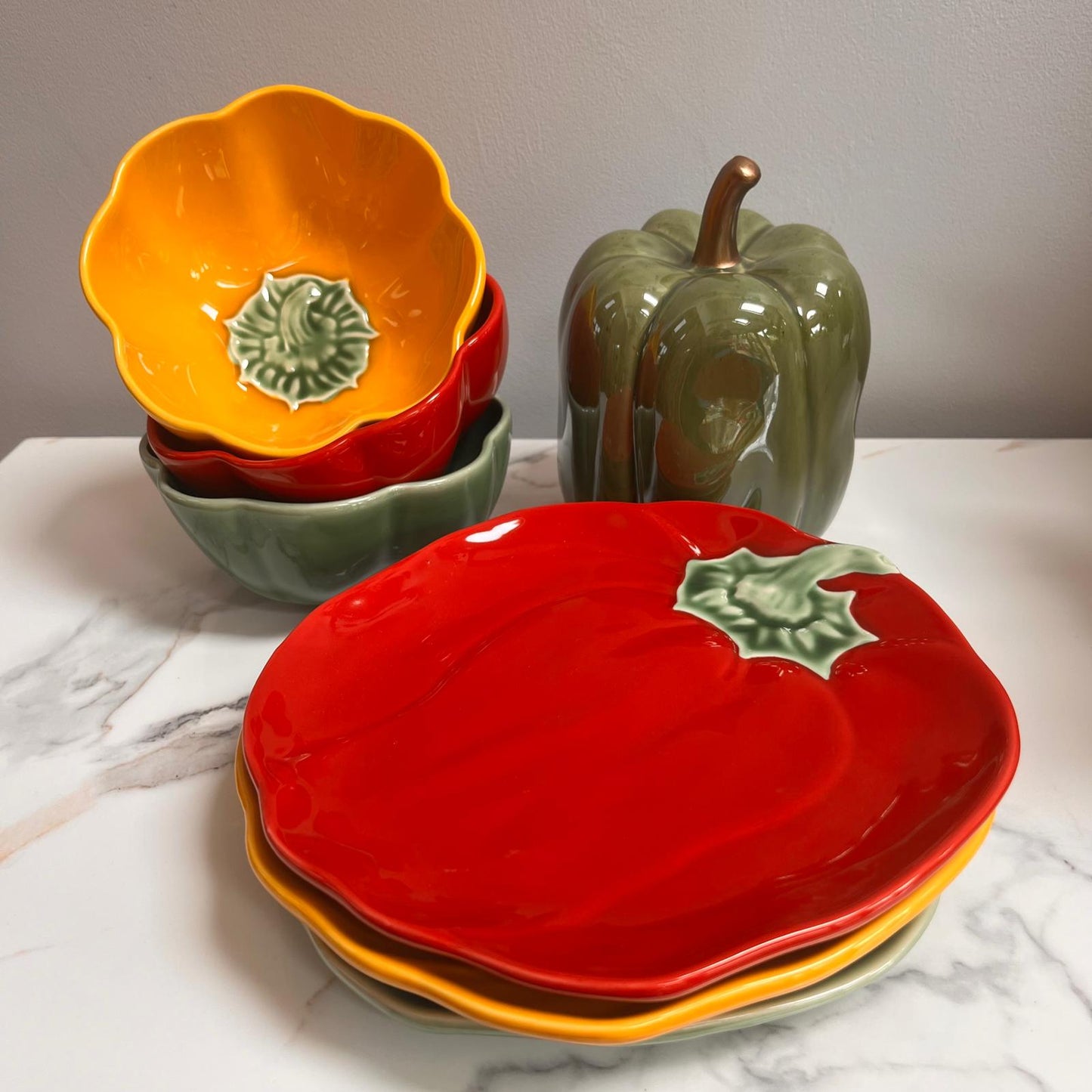 Pepper Shaped Stoneware Serving Plate