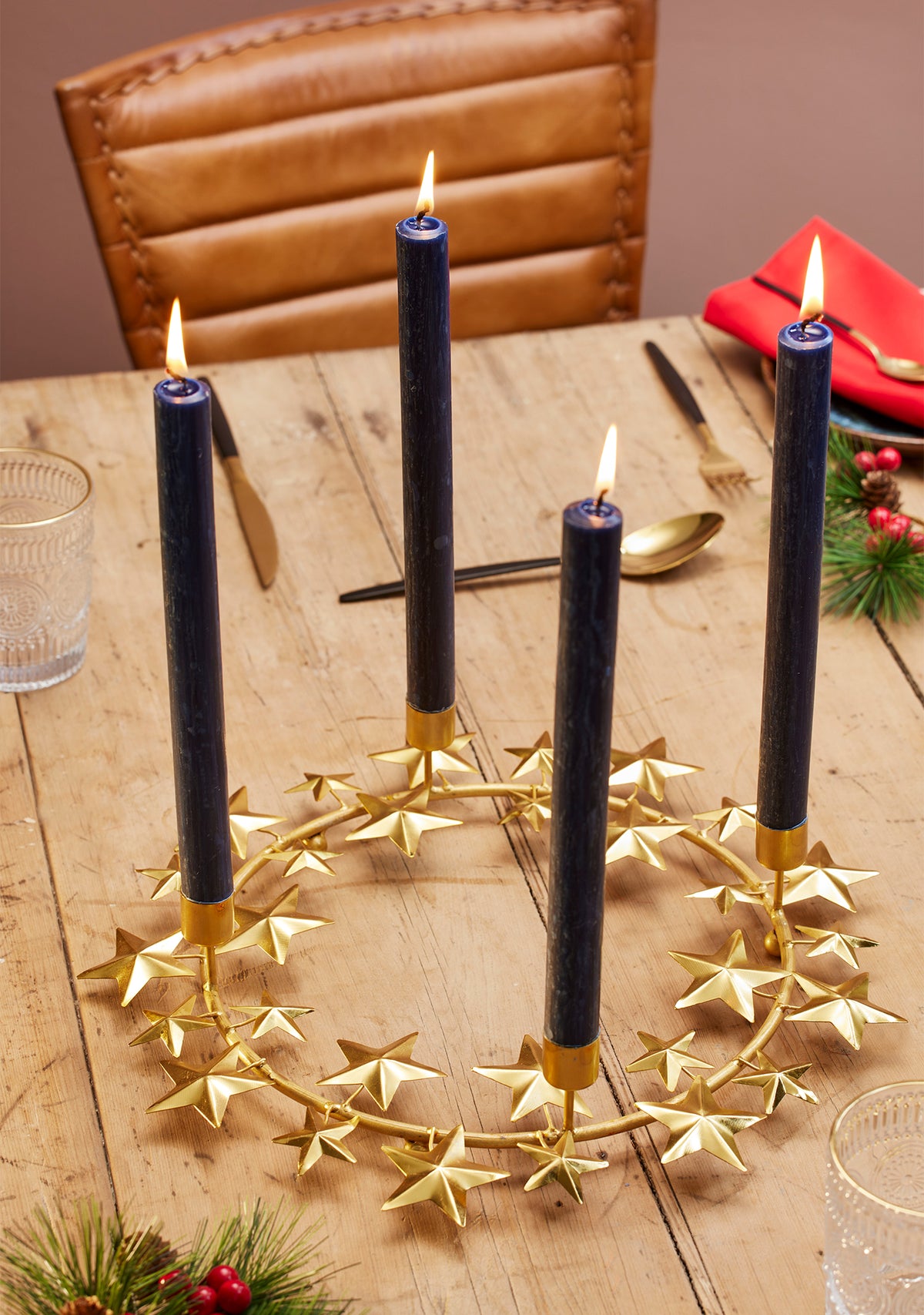 Star Metal Wreath Candlestick Table Centre