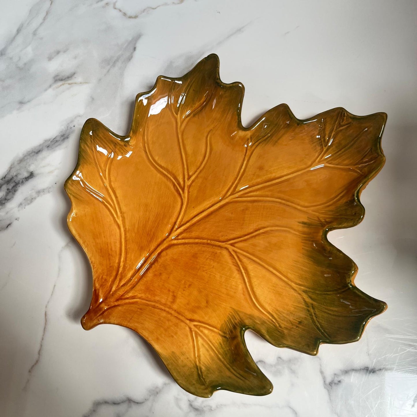 Sycamore Leaf Shaped Ceramic Serving Plate