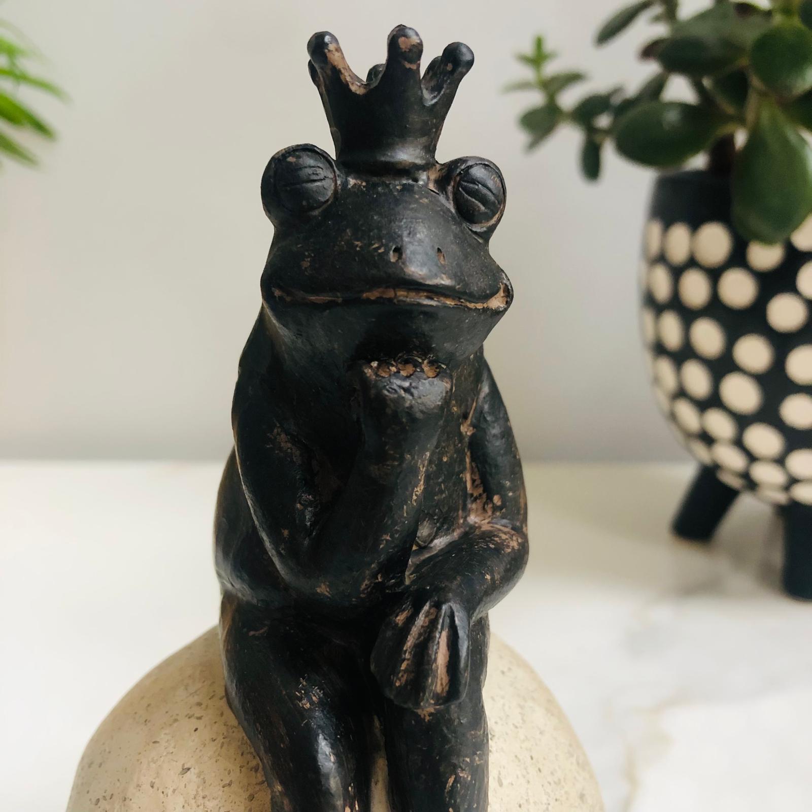 The Thinker Frog Ornament - ad&i