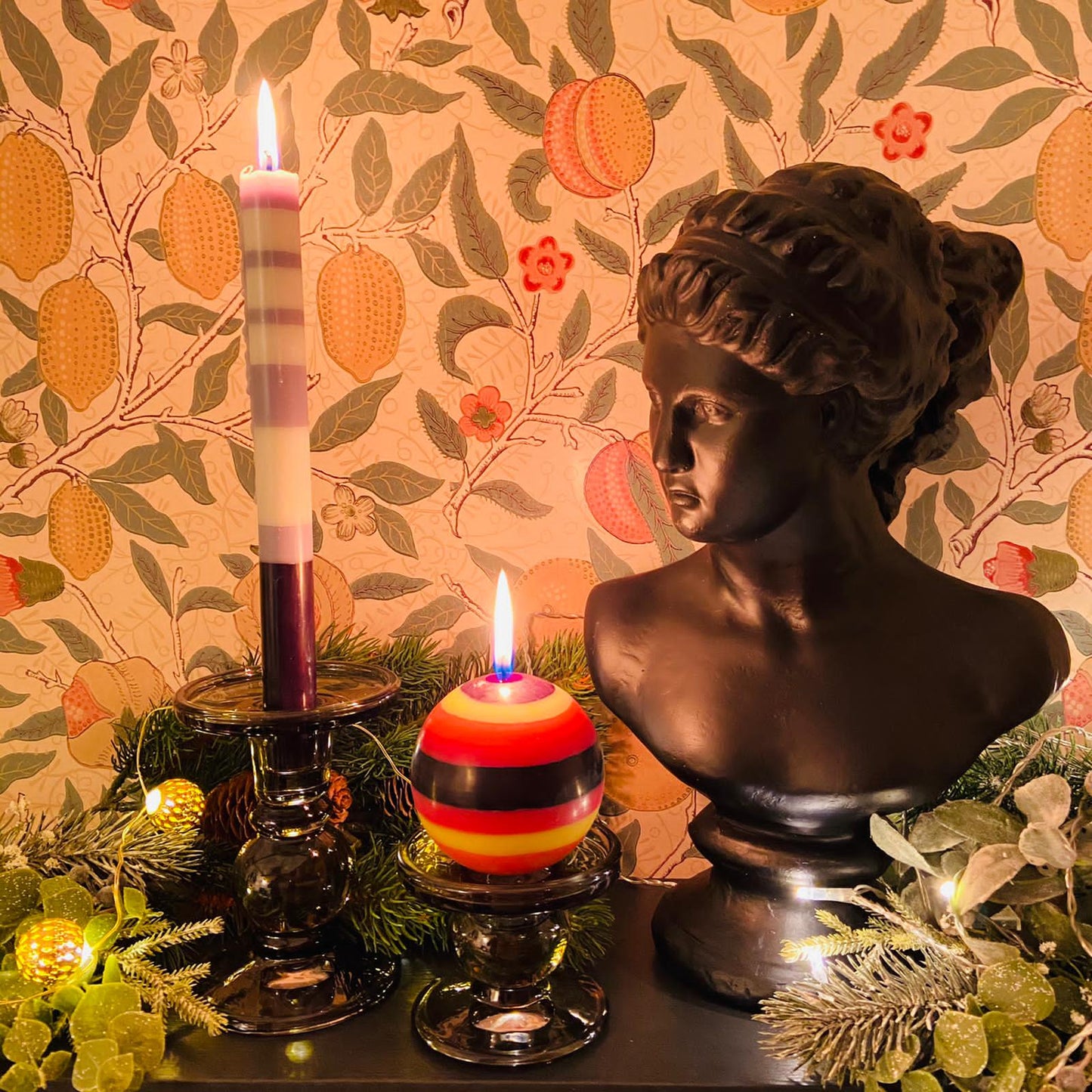 Black Decorative Lady Statue-ad&i
