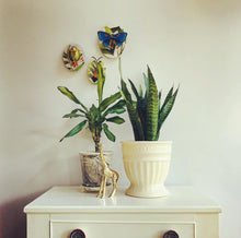 Load image into Gallery viewer, Decorative Brass Giraffe - ad&amp;i