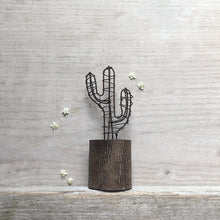 Load image into Gallery viewer, Decorative Rusty Wire Cacti-ad&amp;i