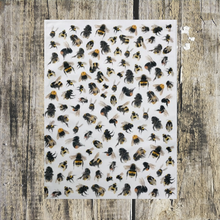 Load image into Gallery viewer, Bee Tea Towel - ad&amp;i