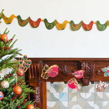Load image into Gallery viewer, Christmas Hen Concertina Garland - ad&amp;i
