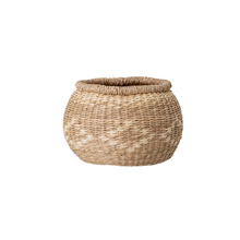 Load image into Gallery viewer, Seagrass Patterned Basket-ad&amp;i