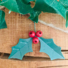 Load image into Gallery viewer, Green Mistletoe and Holly Garland-ad&amp;i