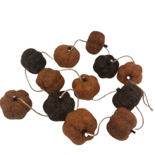 Load image into Gallery viewer, Pumpkin Decorative Garland - ad&amp;i