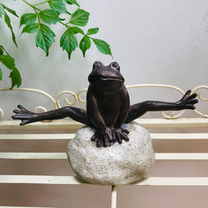 Leap Frog Ornament - ad&i